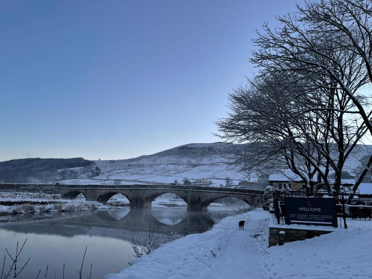 The Green At Burnsall Buitenkant foto